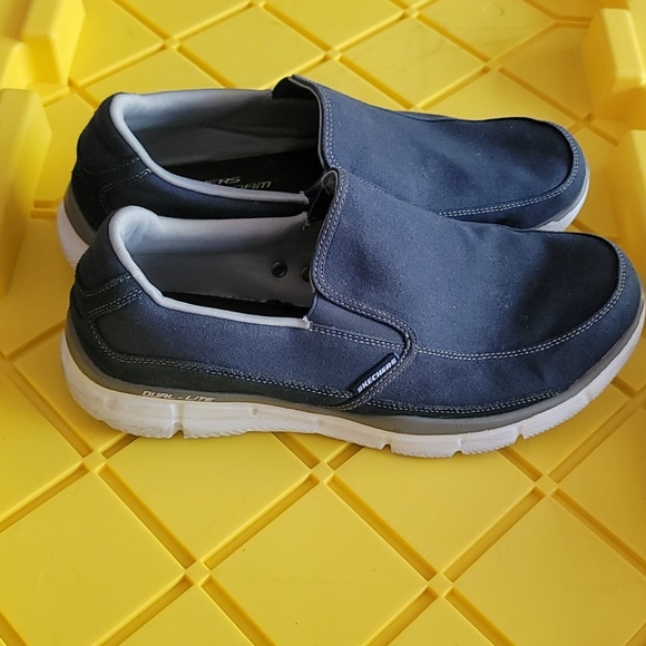 Sketchers memory foam - Picture 2 of 5